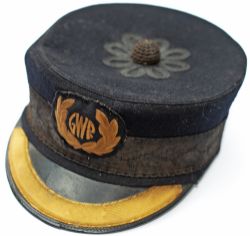 GWR Station Masters pillbox hat with 1930's logo and laurel wreath. In very good condition with