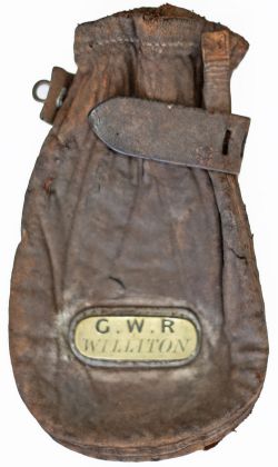 Great Western Railway leather Cash Bag with original hand engraved brass plate G.W.R. WILLITON