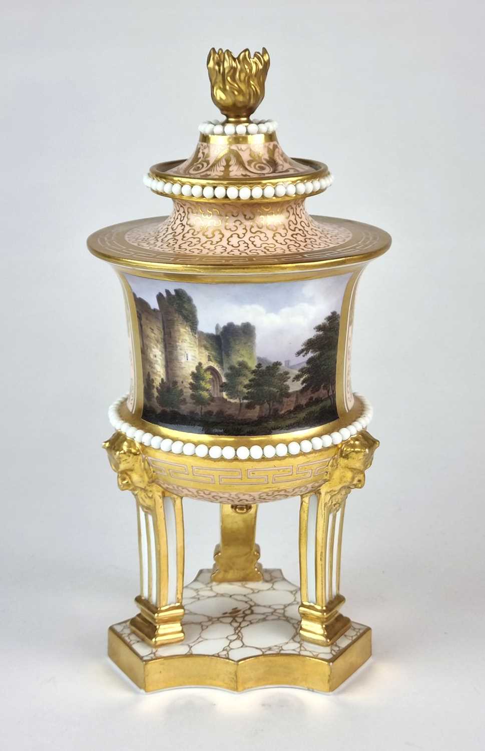 Barr Flight and Barr (Worcester) vase and cover, circa 1810