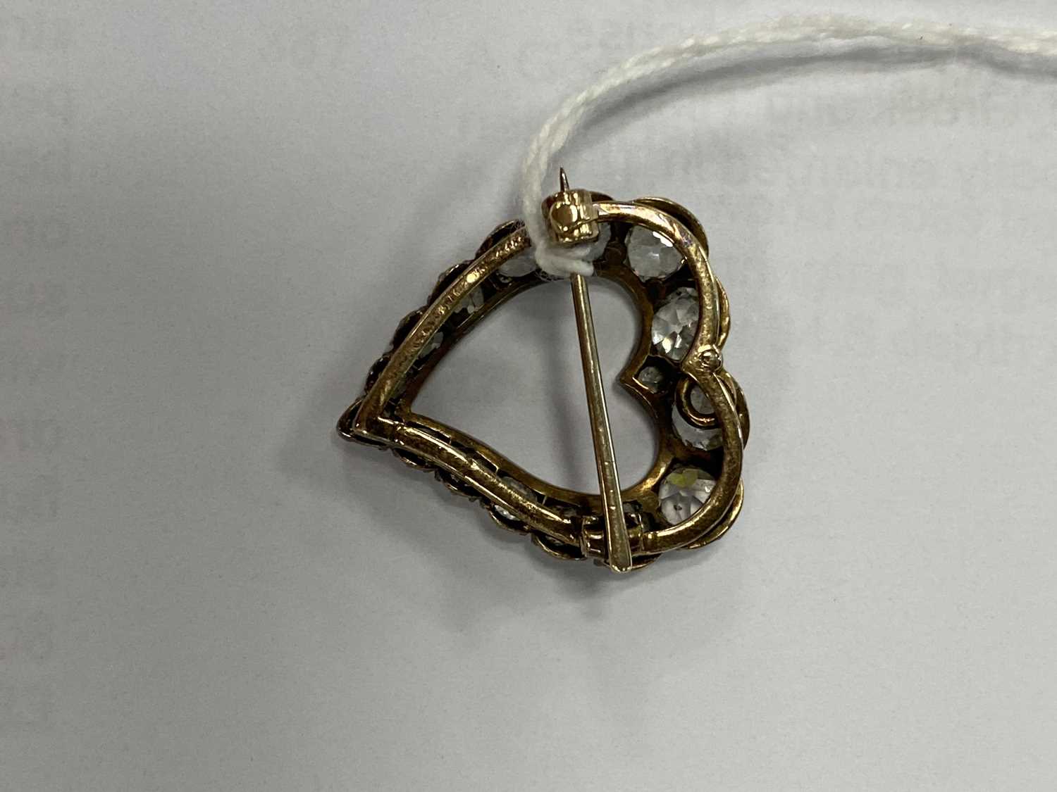 A late 19th century old cut diamond Witches heart brooch - Image 3 of 3