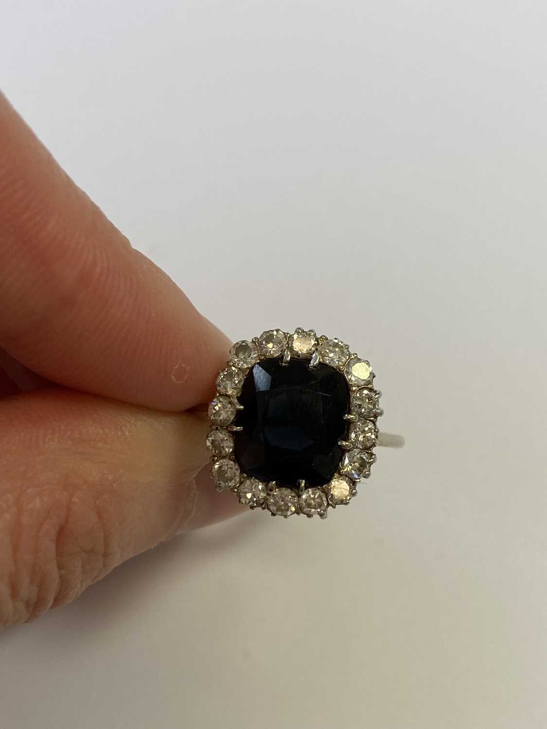 A sapphire and diamond cluster ring - Image 2 of 8