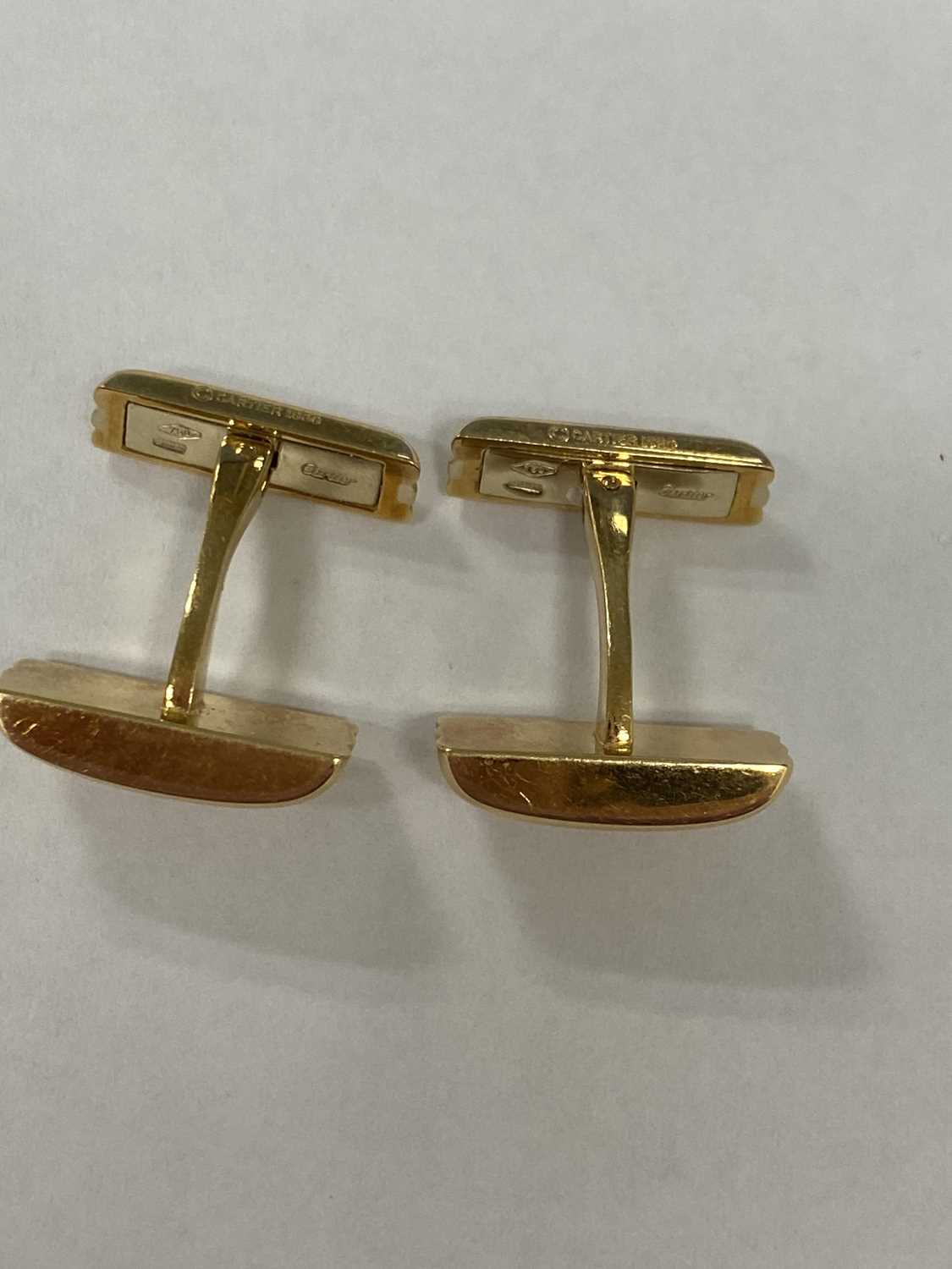 A pair of Cartier 18ct tri-coloured gold cufflinks - Image 6 of 9