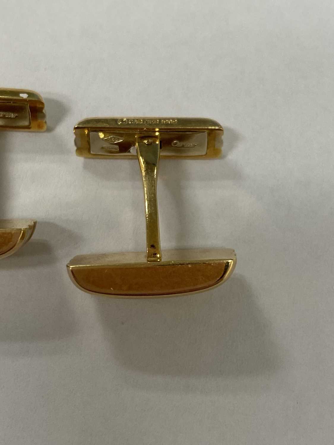 A pair of Cartier 18ct tri-coloured gold cufflinks - Image 4 of 9