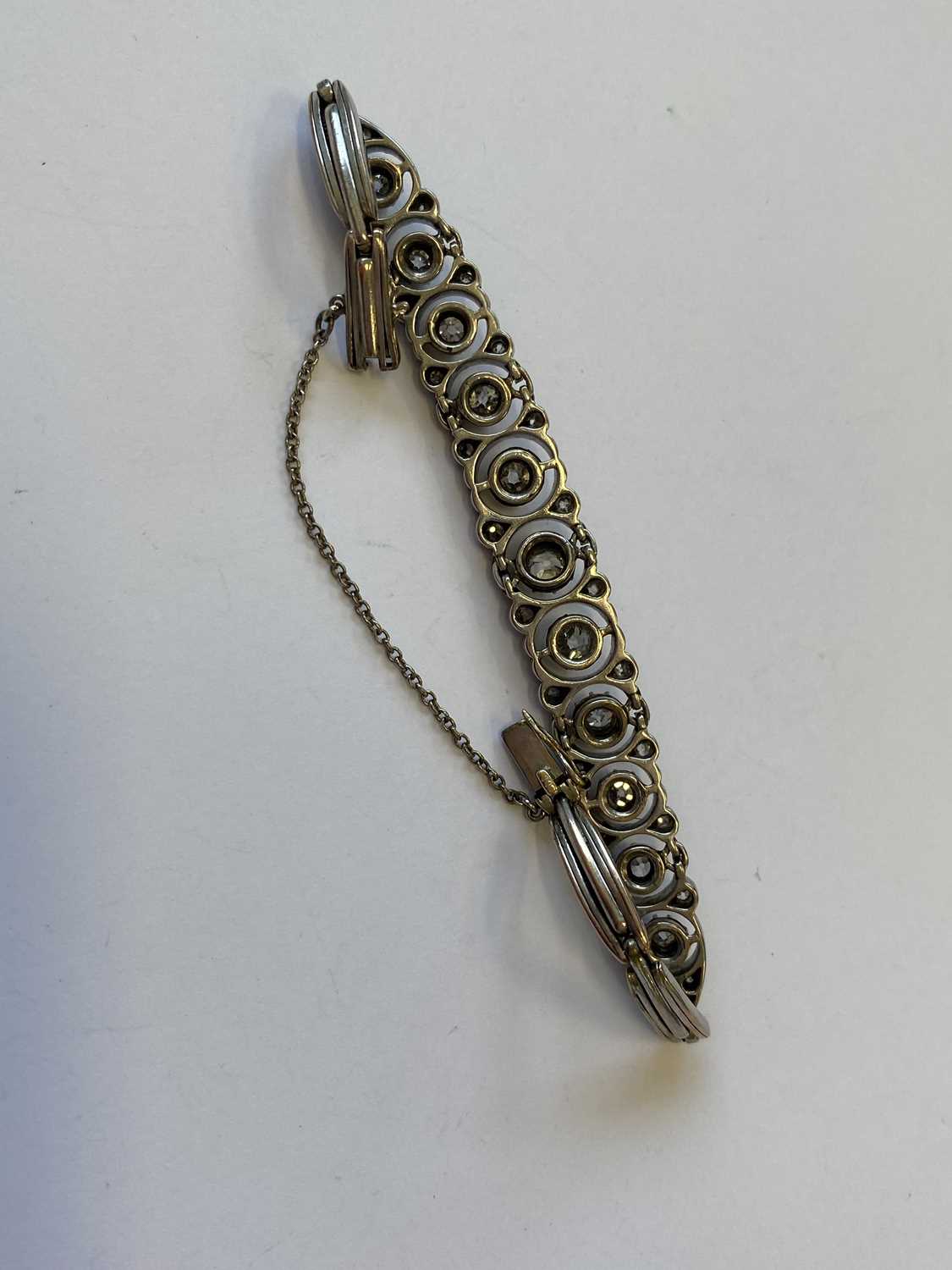 An early 20th century diamond set bracelet - Image 12 of 16