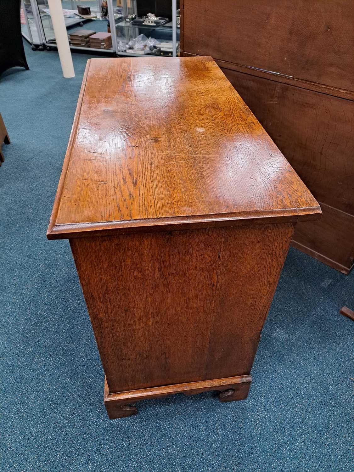 A George III oak chest of drawers, 19th century - Image 2 of 6