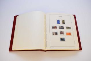 Canada stamp collection (1952 - 90) in Red Lighthouse de luxe printed album, umm and complete