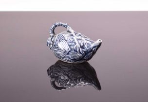 A Chinese porcelain water dropper, late Qing Dynasty