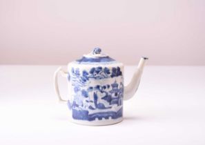 A Chinese blue and white teapot and cover, Qing Dynasty, 18th century