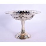 AN EDWARDIAN SILVER OPEN WORK BOWL. 256 grams overall. Sheffield 1908. 15 cm x 12 cm.