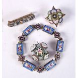 FOUR ITEMS OF MICRO MOSAIC JEWELLERY. (4)