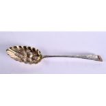 AN ANTIQUE SILVER BERRY SPOON. London 1800. 55 grams. 23 cm long.