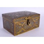 A 19TH CENTURY ISLAMIC MIDDLE EASTERN CAIRO WARE CASKET decorated with scripture. 13 cm x 8 cm.