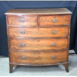 A large 19th Century bow fronted 5 drawer mahogany chest 107x107x53cm.