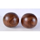 A pair of vintage Jaques wooden Bowls (size 1 & 2) (2)