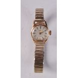 A LADIES 18CT GOLD PAL INCABLOC WATCH, Stamped 18K, dial 1.8cm incl crown, weight 17g