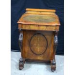 A Victorian Walnut Burr Davenport on castors with 4 drawers opening and 4 false drawers 84 x54 x 54c