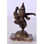 AN ANTIQUE INDIAN BRONZE FIGURE. 7.75 cm x 4.75 cm.