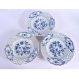 THREE MEISSEN BLUE AND WHITE PORCELAIN PLATES. 23 cm wide. (3)