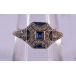 AN ART DECO GOLD DIAMOND AND SAPPHIRE RING. 2.3 grams. N.