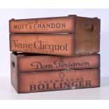 A pair of wooden Champagne boxes 17 x 44 x 25 cm (2).