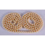 A PEARL NECKLACE. 85 grams. 138 cm long.