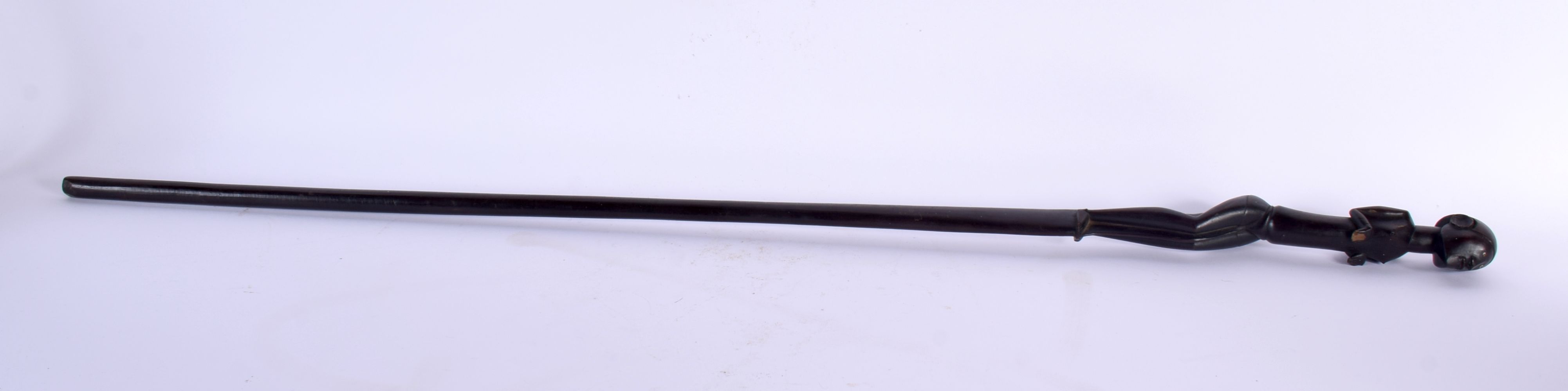 AN UNUSUAL AFRICAN TANZANIAN CARVED TRIBAL HARDWOOD STAFF possibly Kwere. 90 cm long.