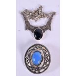 A SILVER NECKLACE AND SILVER BROOCH. 31.4 grams. Largest 5.5 cm x 4.5 cm.