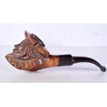 A VINTAGE CONTINENTAL PIPE. 12 cm x 9 cm.