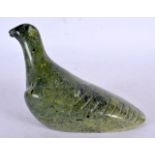 A NORTH AMERICAN INUIT CARVED GREEN STONE FIGURE OF A BIRD. 14 cm x 11 cm.