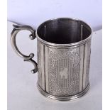 AN ANTIQUE SILVER MUG. 120 GRAMS. 9.5 cm x 9 cm.