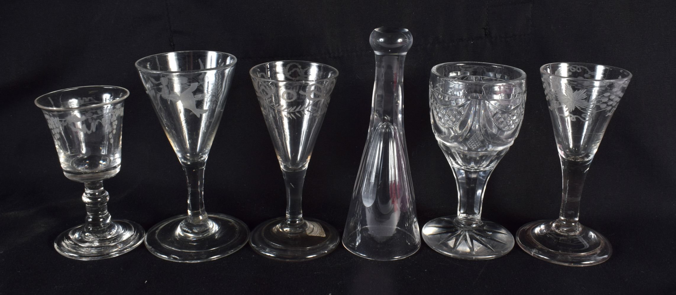 FIVE ANTIQUE WINE GLASSES and another. Largest 12 cm high. (6) - Bild 2 aus 7