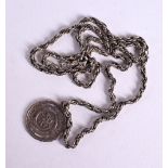 A STERLING SILVER NECKLACE WITH A SILVER ORIENTAL STYLE PENDANT. Pendant stamped 925, Chain 52cm, t