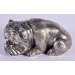 A CONTINENTAL SILVER DOG. 56 grams. 6.5 cm x 3.5 cm.