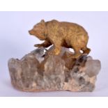 A CONTINENTAL BRONZE AND CRYSTAL SCULPTURE OF A BEAR. 14 cm x 10 cm.