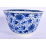 A 17TH/18TH CENTURY CHINESE BLUE AND WHITE PORCELAIN TEABOWL Kangxi/Yongzheng. 8 cm diameter.