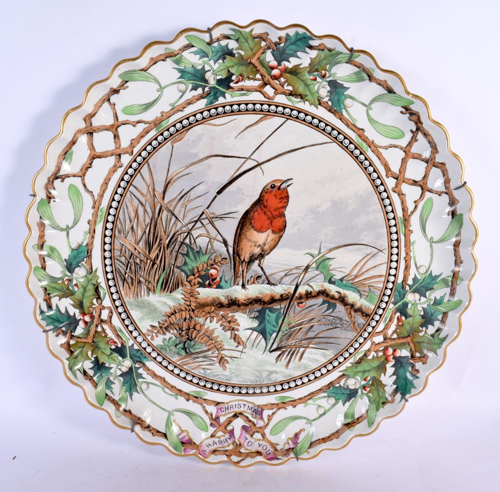 A LARGE AESTHETIC MOVEMENT DAVENPORT DISH together with a heredities horse etc. Largest 35 cm wide. - Bild 2 aus 10