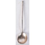 A CONTINENTAL SILVER SPOON. Stamped 84, 14.6cm x 3.1cm, weight 22.5g