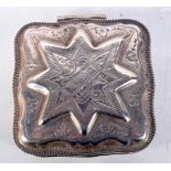 A SILVER SNUFF BOX WITH AN EMBOSSED COVER. Stamped Sterling, 5.1cm x 2.2cm, weight 29.2g