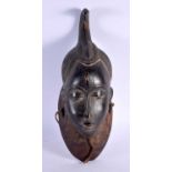 AN EARLY 20TH CENTURY AFRICAN TRIBAL CARVED WOOD BAULE/GURO MASK Ivory Coast. 45 cm x 20 cm.