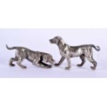 A PAIR OF EDWARDIAN SILVER PLATED FIGURES OF HUNTING HOUNDS modelled roaming. 9 cm x 6 cm.