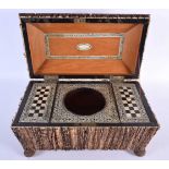 A LARGE 19TH CENTURY ANGLO INDIAN VIZAGAPATAM STAG ANTLER TEA CADDY with rising lid revealing a fine