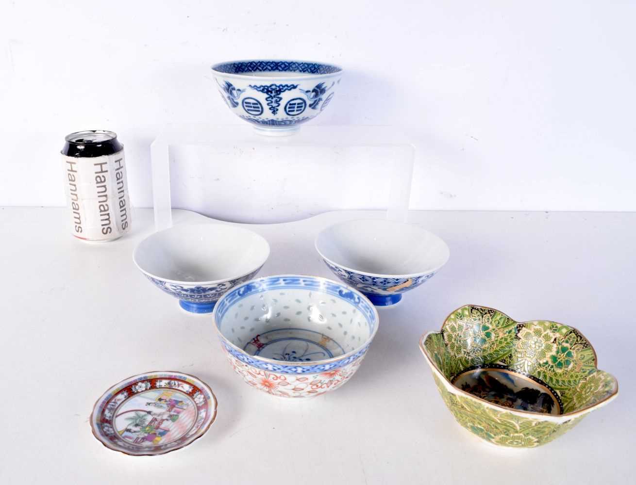 A small group of mixed Chinese ceramics. (6)