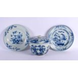 A PAIR OF EARLY 18TH CENTURY CHINESE BLUE AND WHITE PORCELAIN PLATES Yongzheng/Qianlong, together