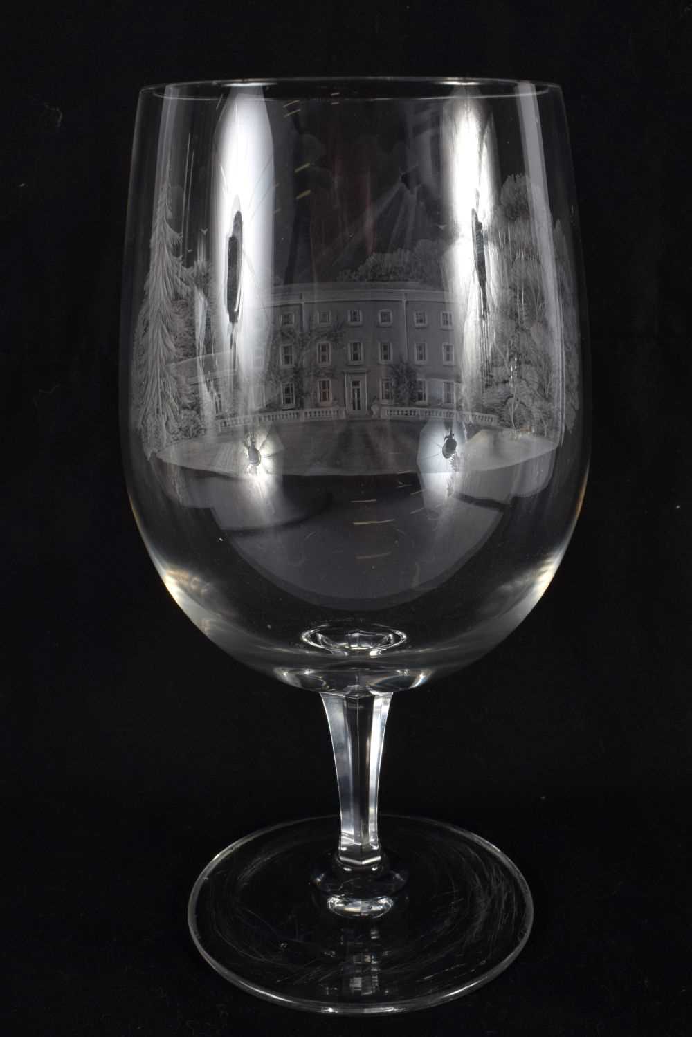 AN ENGRAVED GLASS COUNTRY HOUSE GOBLET. 21 cm x 9 cm. - Image 3 of 4