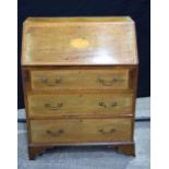 An Antique 3 drawer mahogany bureau with inlaid top 98 x 76 x 43 cm.