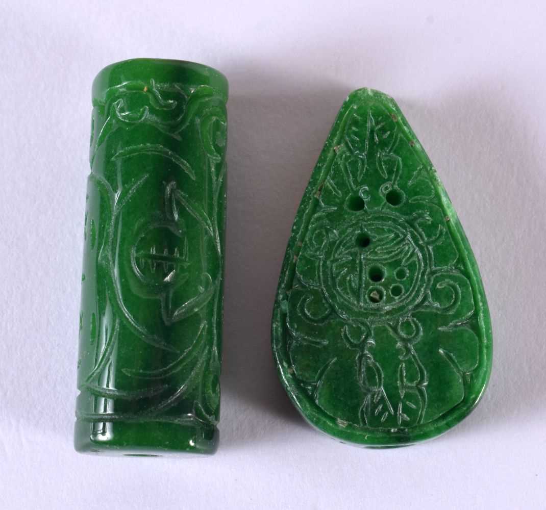 TWO CHINESE CARVED JADE TOGGLES 20th Century. Largest 4 cm long. (2) - Image 2 of 3