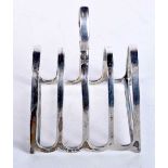 A SILVER TOAST RACK. 94 grams. 11 cm x 8 cm.