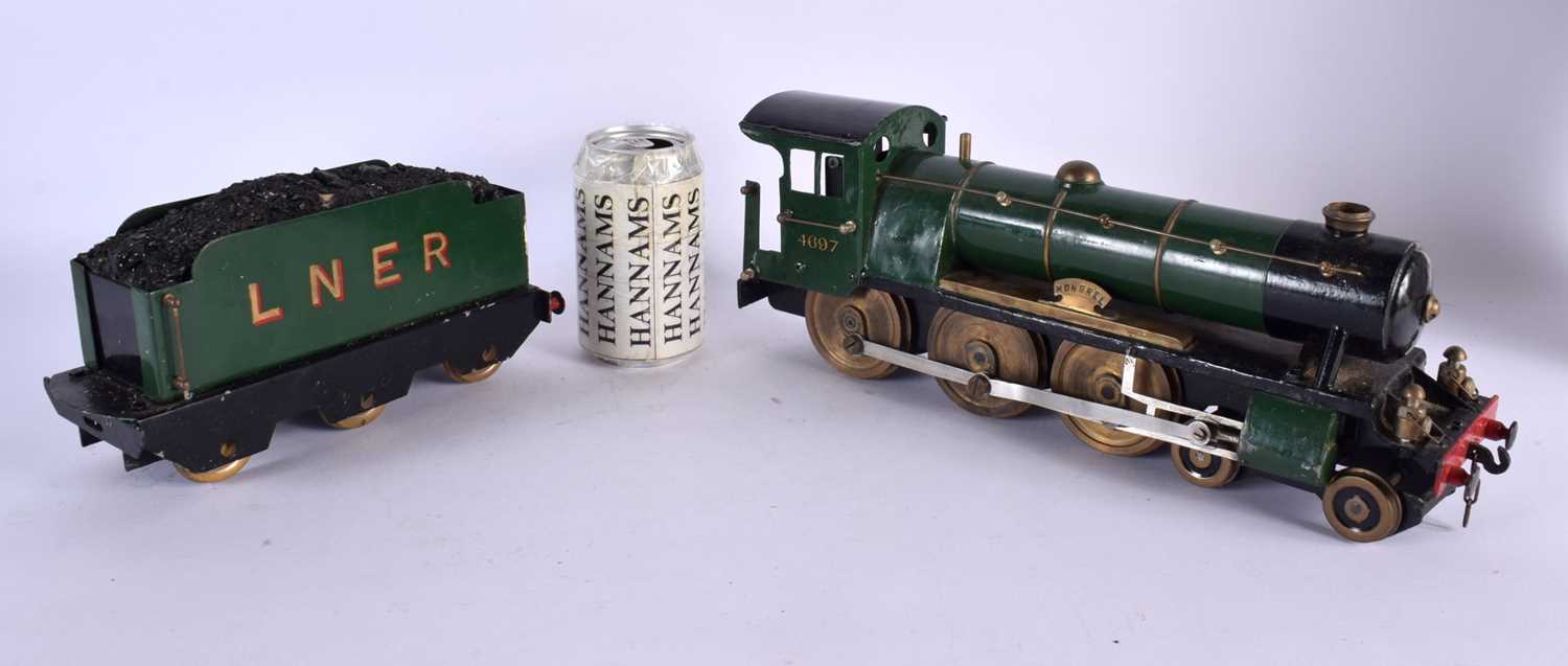 A SCRATCH BUILT LOCOMOTIVE TRAIN AND TENDER Mongrel, No 4697. 56 cm long inc tender. (2) - Image 2 of 11