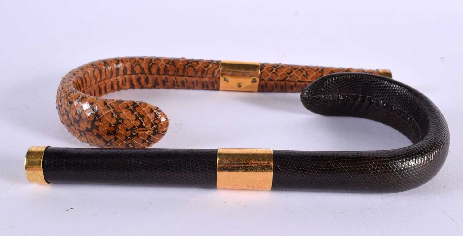 TWO VINTAGE SNAKESKIN CANE HANDLES. 18 cm long. (2) - Image 4 of 4