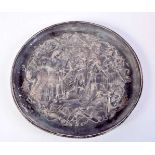 AN EARLY CONTINENTAL SILVER DISH decorated with figures in relief. 434 grams. 23.5 cm wide.